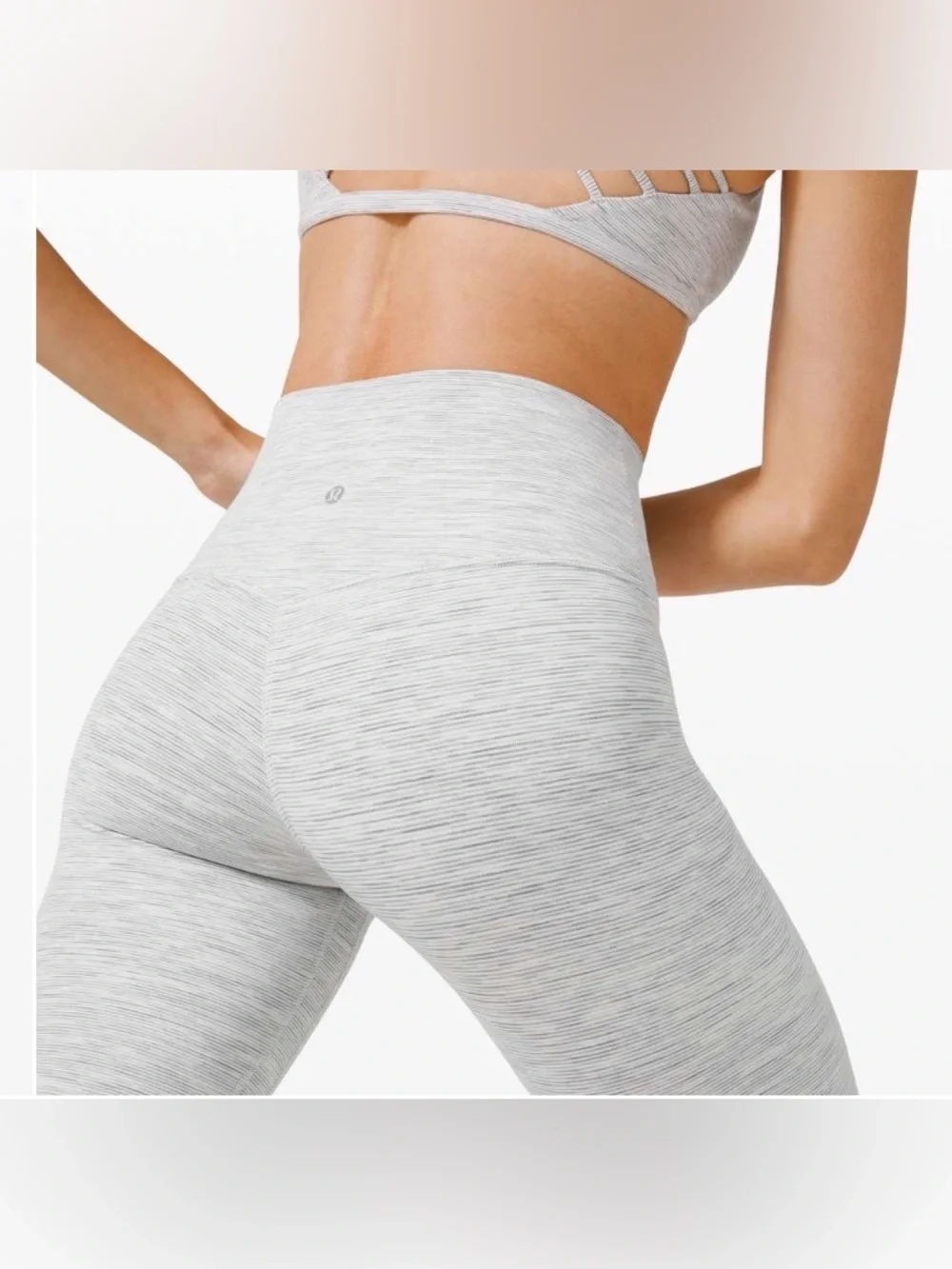 LULULEMON ATHLETICA ALIGN CROP!